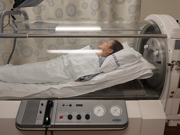Can Hyperbaric Oxygen Therapy Play a Role in Stroke Recovery? A Look at Emerging Public Health&nbsp;Research